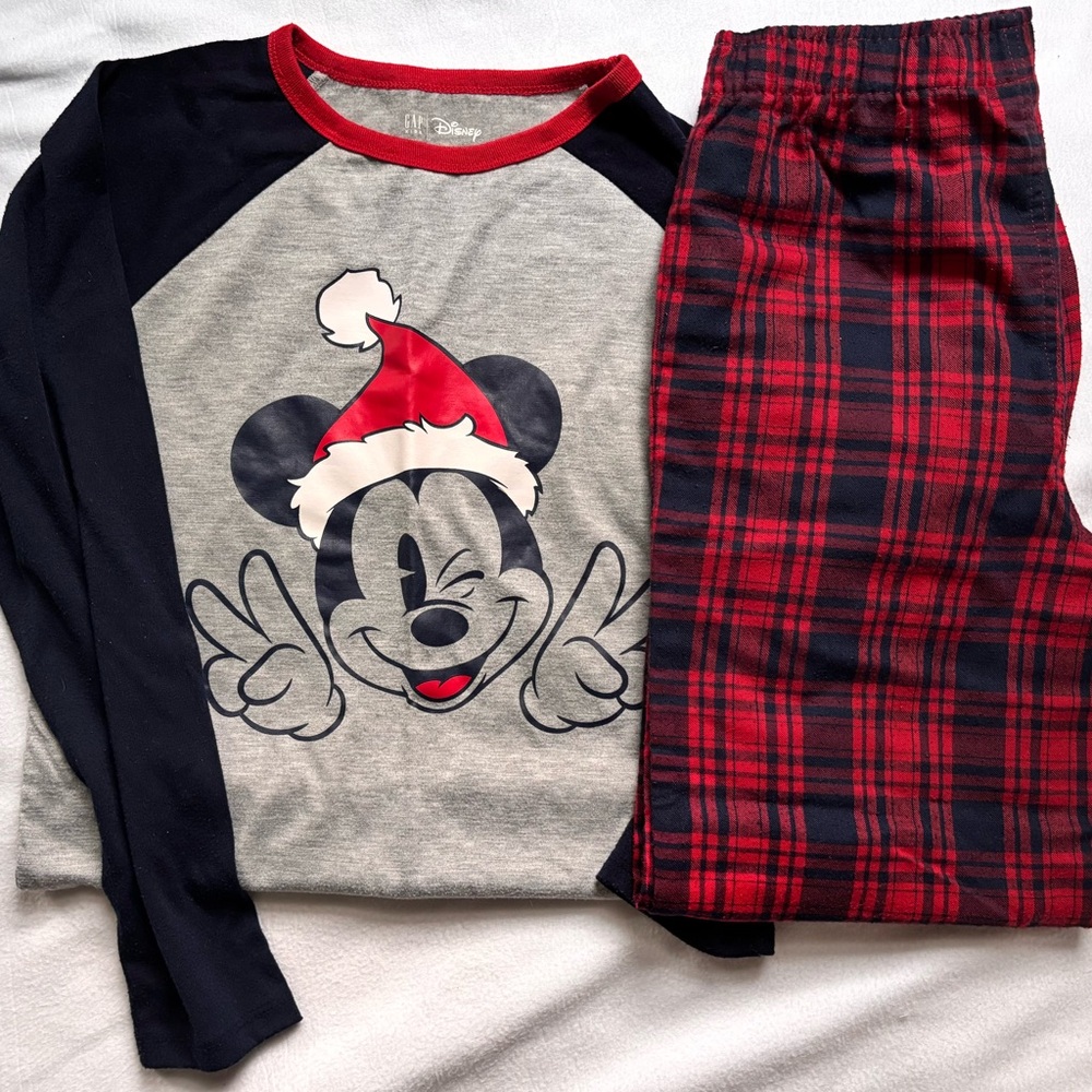 GAP Kids Pajamas - Black, Gray, and Red Size 14